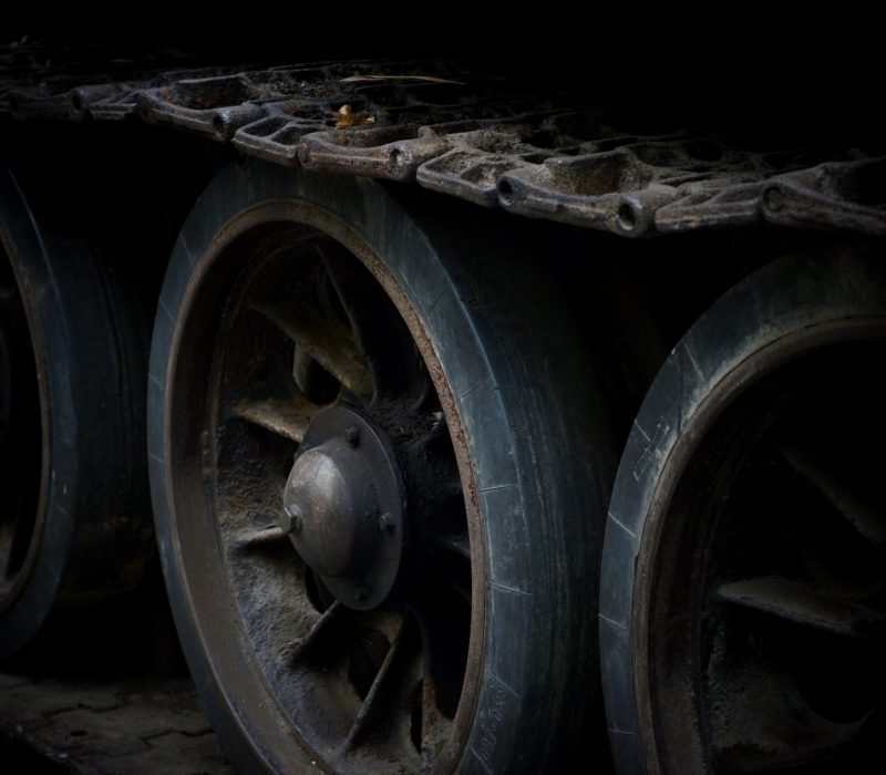 Tank Caterpillar Tread with Wheels
